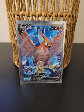 Talonflame V Pokémon Holo Trading Card - Red & Orange Artwork